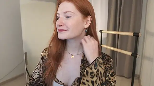 FiaMoor online show from 10-16-25, 12:06