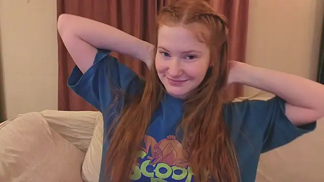 Snapshot of FiaMoor chatting on 01-13-26, 02:00 FiaMoor online show from 01-13-26, 02:00