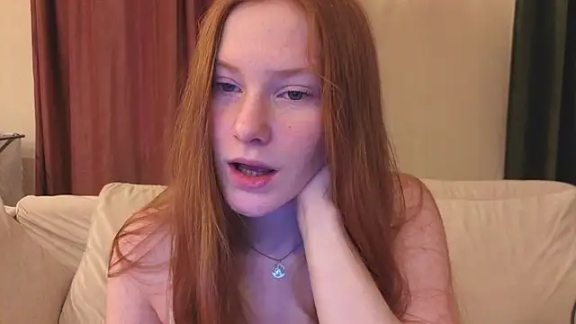 Snapshot of FiaMoor chatting on 01-18-26, 11:03 FiaMoor online show from 01-18-26, 11:03