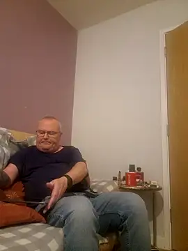 FriendlyDave online show from 01-26-25, 09:07