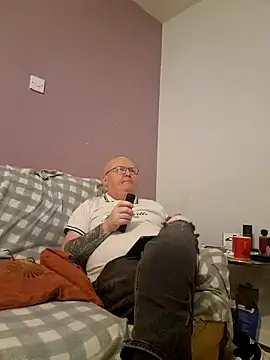 FriendlyDave online show from 02-12-25, 09:33