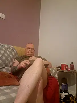 FriendlyDave online show from 02-24-25, 10:47