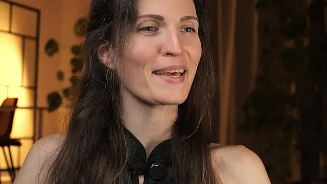 yulladao online show from 11-22-25, 05:23