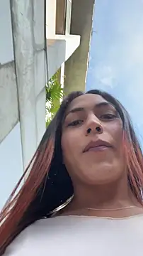 jesica  simpson online show from 12-01-25, 01:27