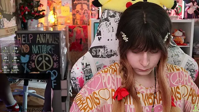 ShiroiFubuki online show from 01-18-25, 11:21