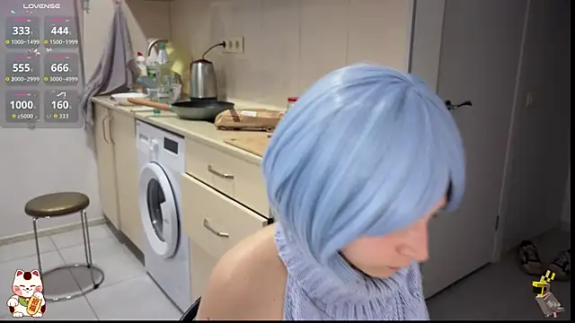 ShiroiFubuki online show from 10-05-25, 06:17