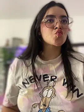 Lia flowers online show from 03-09-25, 06:28