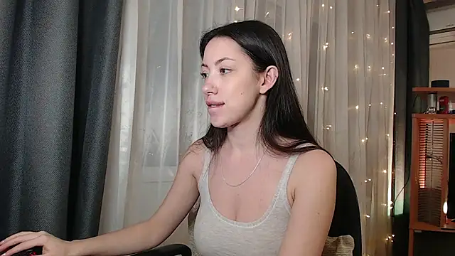 Snapshot of coca_cola1 chatting on 12-05-24, 03:06 coca cola1 online show from 12-05-24, 03:06