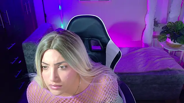 a belladanger online show from 05-30-26, 02:30