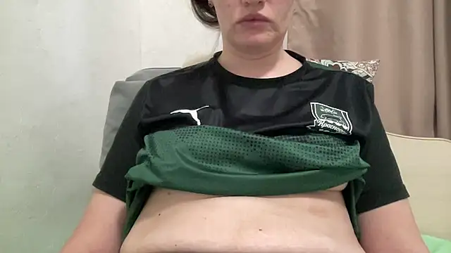 vanessa4you online show from 10-14-25, 04:13