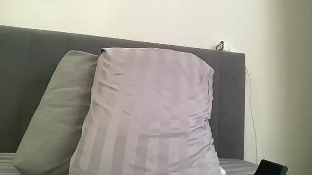 vanessa4you online show from 10-22-25, 04:46