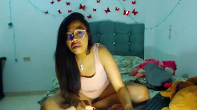 AmaraRoberts420 online show from 01-23-25, 04:19