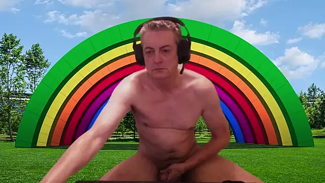 JulioMaximus online show from 04-21-26, 09:37