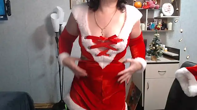 Snapshot of BeatriksS chatting on 12-24-24, 04:40 BeatriksS online show from 12-24-24, 04:40