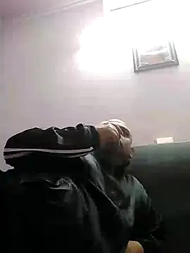 Dick 6inches online show from 12-04-24, 02:15