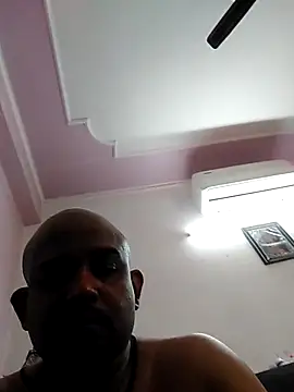 Dick 6inches online show from 03-03-25, 06:26