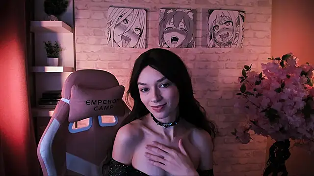 Snapshot of VivianLy_ chatting on 11-28-25, 11:13 VivianLy online show from 11-28-25, 11:13