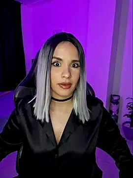 Snapshot of heyshaa chatting on 01-26-25, 02:14 heyshaa online show from 01-26-25, 02:14