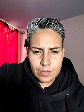 Yessi rousse online show from 11-21-25, 12:48