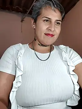 Yessi rousse online show from 06-03-26, 02:14