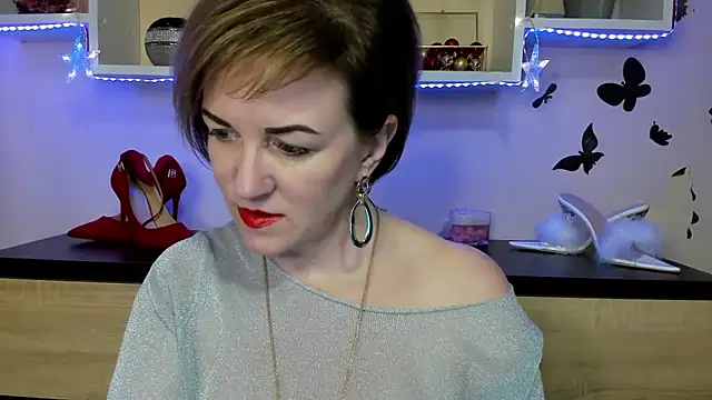 feliziaDesire online show from 02-11-25, 01:41