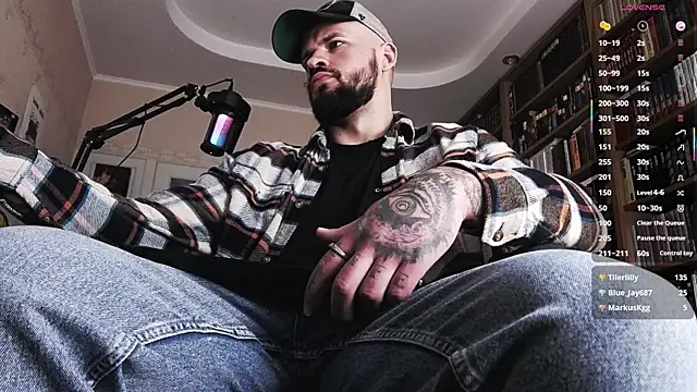 Snapshot of FindomJason chatting on 10-07-25, 12:46 FindomJason online show from 10-07-25, 12:46