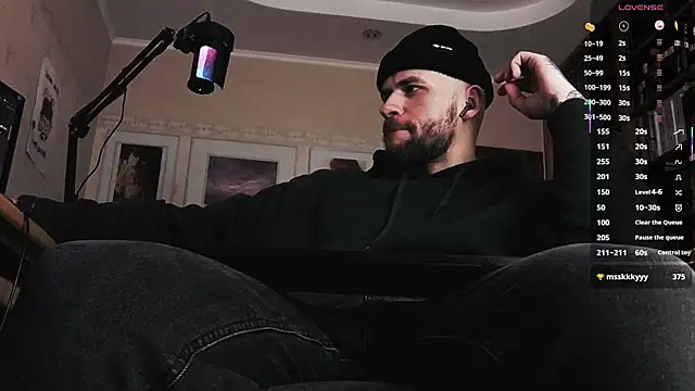 Snapshot of FindomJason chatting on 11-26-25, 04:30 FindomJason online show from 11-26-25, 04:30