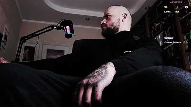 Snapshot of FindomJason chatting on 12-05-25, 01:20 FindomJason online show from 12-05-25, 01:20