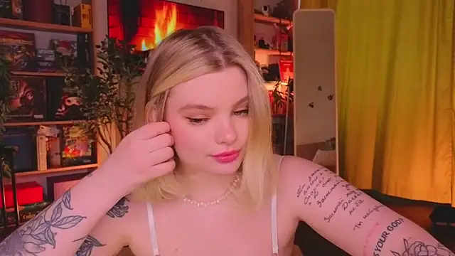 Hottie Jane online show from 04-24-26, 11:12