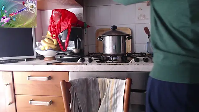 martachatte online show from 10-24-25, 08:55