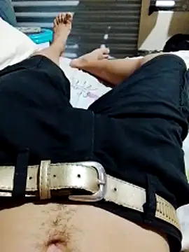 Snapshot of Uriel1615 chatting on 03-18-26, 07:17 Uriel1615 online show from 03-18-26, 07:17