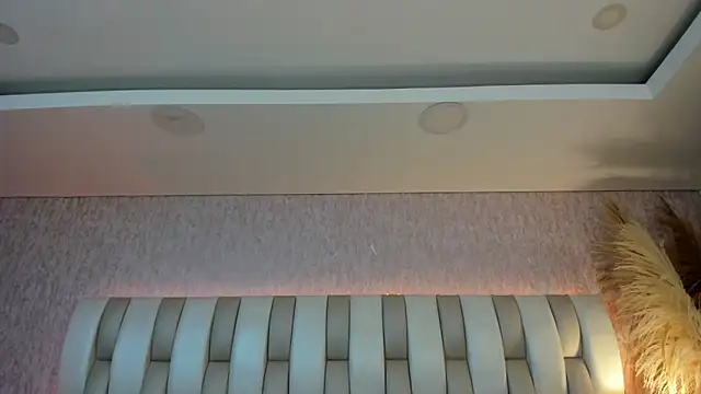 Rebeca jones online show from 04-13-26, 12:10