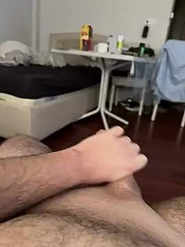 Snapshot of strange6696 chatting on 01-09-26, 12:52 strange6696 online show from 01-09-26, 12:52