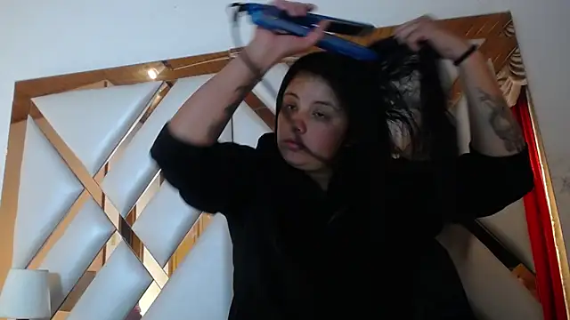 nathaly low1 online show from 04-21-26, 12:44