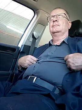 stiffandlubedxh online show from 01-07-25, 07:31