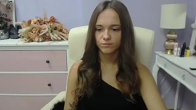 Snapshot of dirtyxEmily chatting on 11-14-25, 07:51 dirtyxEmily online show from 11-14-25, 07:51