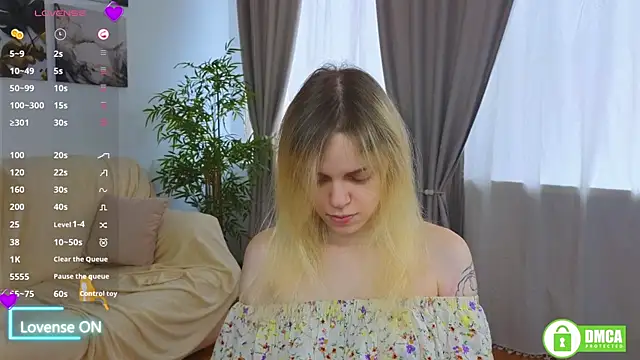 lady bellaa online show from 10-10-25, 07:29