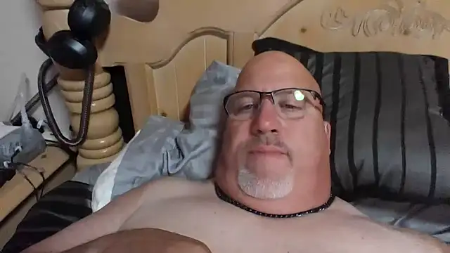 Bigbear0563 online show from 09-28-25, 07:03