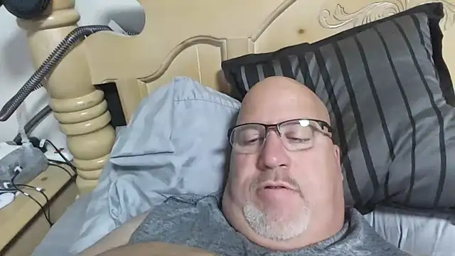 Bigbear0563 online show from 11-14-25, 05:39