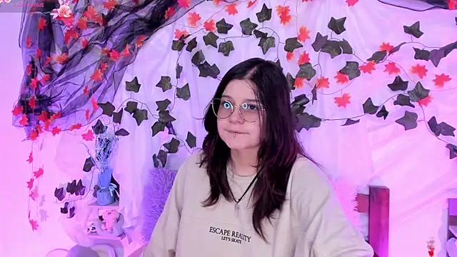 Mey moon online show from 02-07-25, 03:41