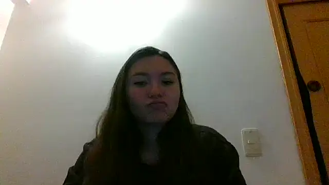 Snapshot of _andygirl chatting on 12-12-24, 04:04 andygirl online show from 12-12-24, 04:04