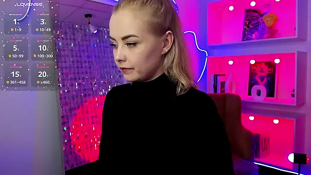 StephanieSweety online show from 04-07-26, 05:35