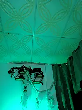 Piafisher1 online show from 10-11-25, 11:14