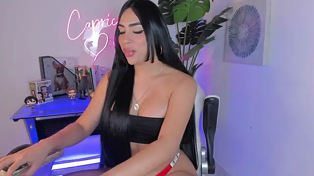 Snapshot of Korina_Saenz01 chatting on 11-12-25, 07:46 Korina Saenz01 online show from 11-12-25, 07:46