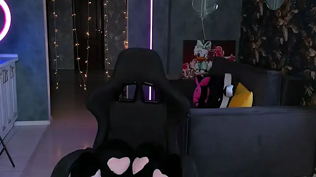 Blckmirrorr online show from 09-10-25, 10:04