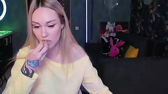 Blckmirrorr online show from 11-28-25, 01:14