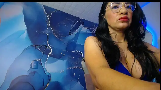 luzcastillo07 online show from 05-09-26, 06:29