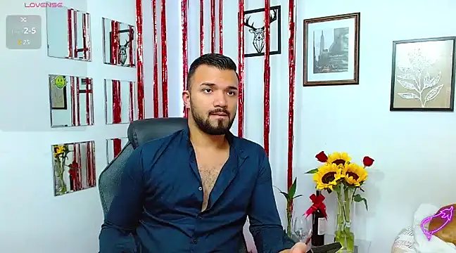 Snapshot of mathew_vidal1 chatting on 02-14-25, 05:09 mathew vidal1 online show from 02-14-25, 05:09