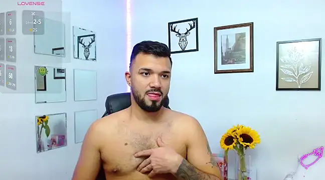 Snapshot of mathew_vidal1 chatting on 02-26-25, 06:47 mathew vidal1 online show from 02-26-25, 06:47