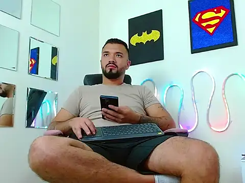 Snapshot of mathew_vidal1 chatting on 11-26-25, 05:19 mathew vidal1 online show from 11-26-25, 05:19